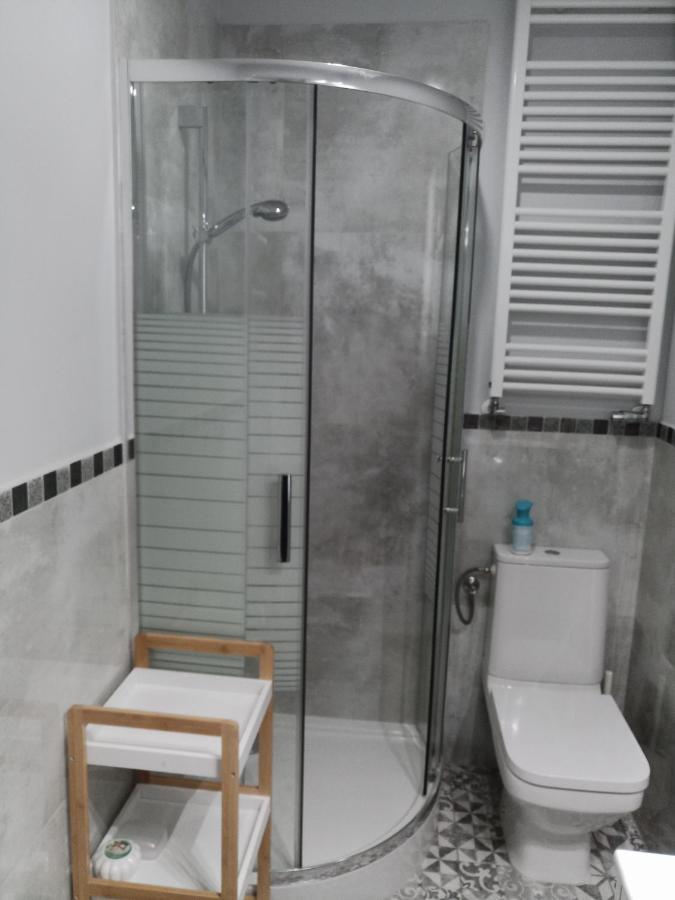 Studio Jutrzenka Z Lazienka By Apartamenty Na Dni Wroclaw Ngoại thất bức ảnh
